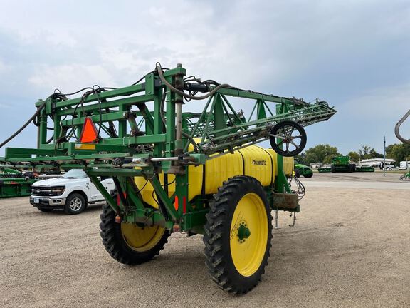 2004 Summers ULTIMATE NT Sprayer/High Clearance