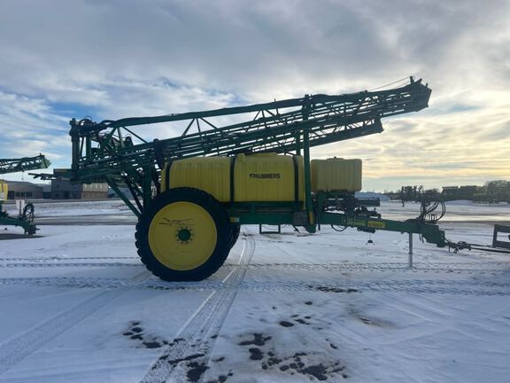 2004 Summers ULTIMATE NT Sprayer/High Clearance