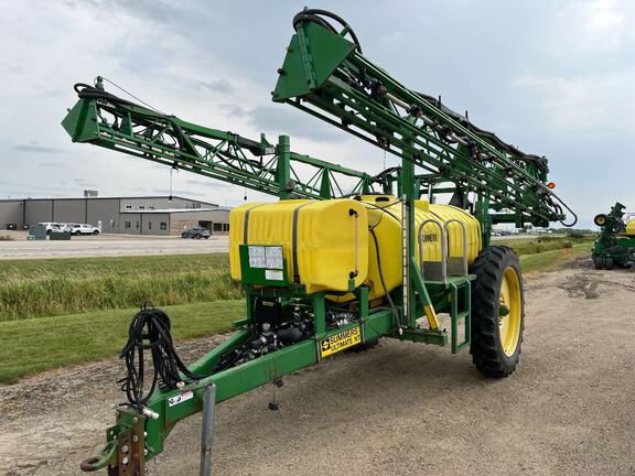 2008 Summers ULTIMATE NT Sprayer/High Clearance