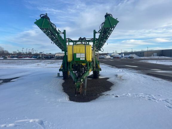 2008 Summers ULTIMATE NT Sprayer/High Clearance