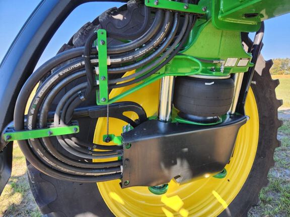 2025 John Deere 410R Sprayer/High Clearance