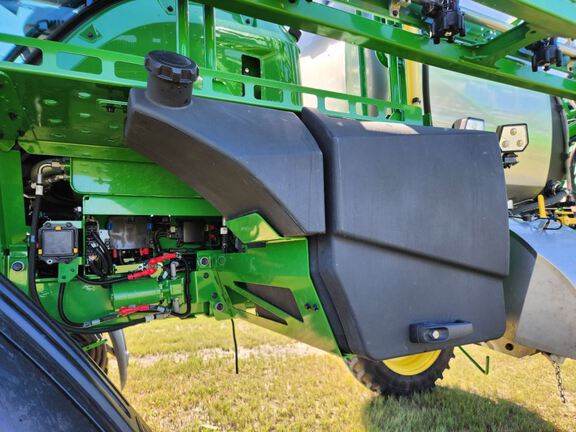 2025 John Deere 410R Sprayer/High Clearance
