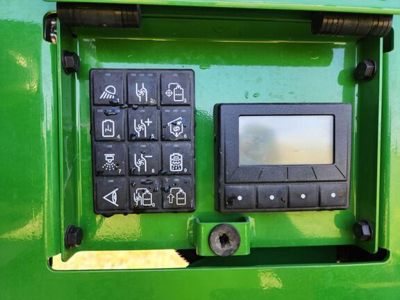 2025 John Deere 410R Sprayer/High Clearance