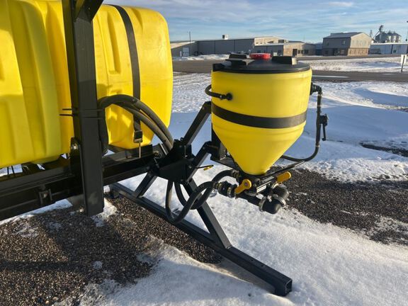 Top Air TA600 Sprayer/High Clearance