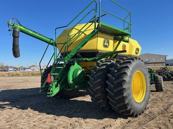 2021 John Deere N540F Air Seeder
