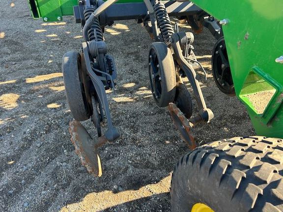 2021 John Deere N540F Air Seeder