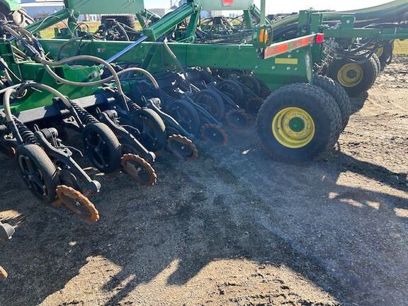 2021 John Deere N540F Air Seeder