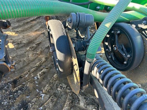 2021 John Deere N540F Air Seeder