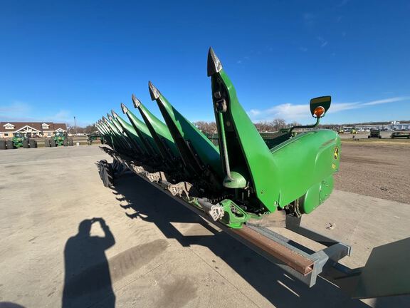 2019 John Deere 712C Header Corn Head