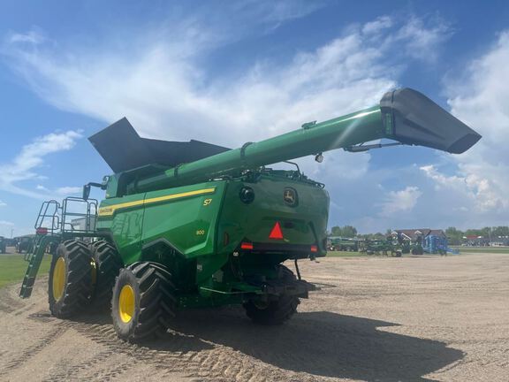 2025 John Deere S7 800 Combine