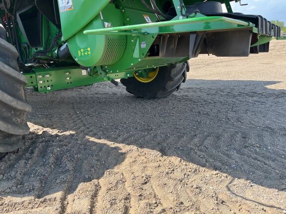 2025 John Deere S7 800 Combine