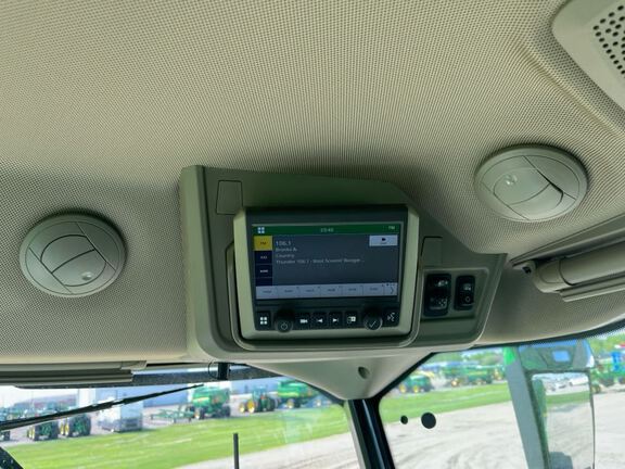 2025 John Deere S7 800 Combine