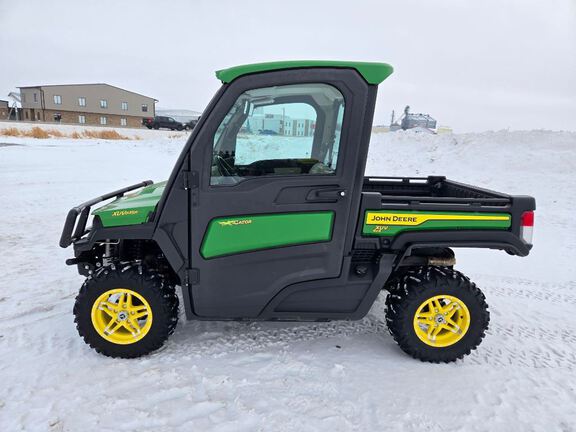 2021 John Deere 835R ATV