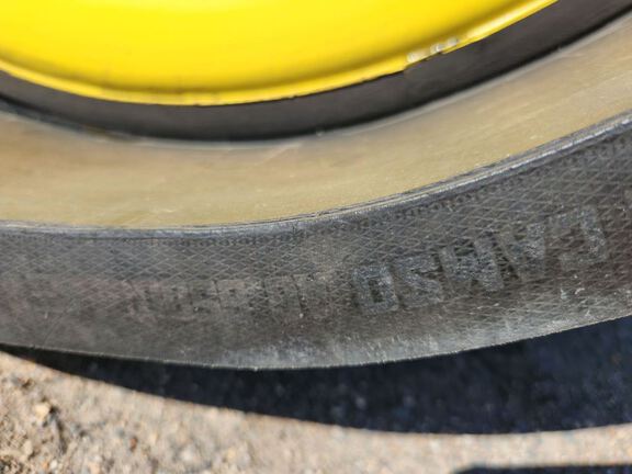 2023 John Deere 9RX 640 Tractor Rubber Track