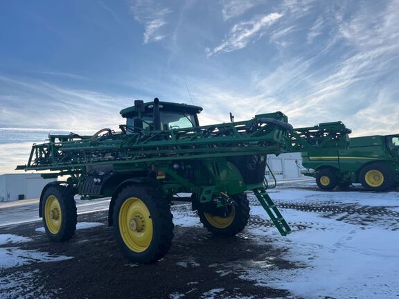 2016 John Deere R4038 Sprayer/High Clearance