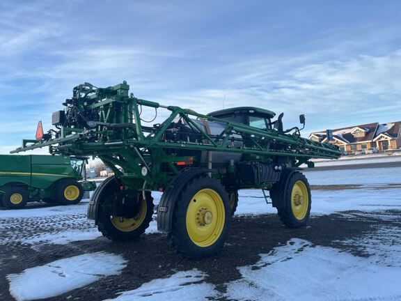 2016 John Deere R4038 Sprayer/High Clearance