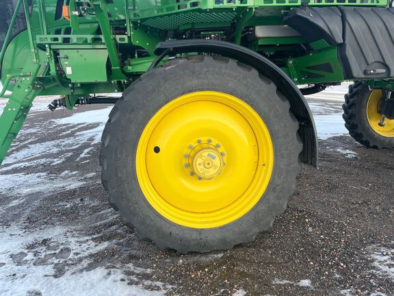 2016 John Deere R4038 Sprayer/High Clearance