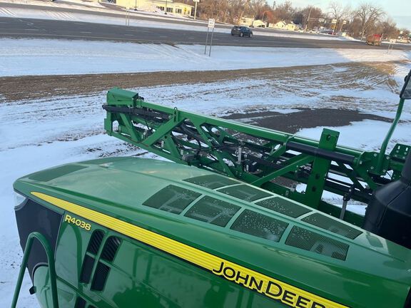 2016 John Deere R4038 Sprayer/High Clearance
