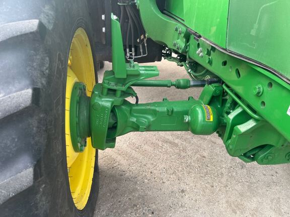 2016 John Deere 6175R Tractor
