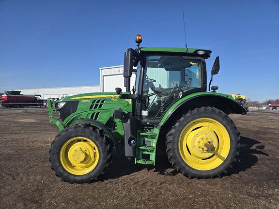 2017 John Deere 6120R Tractor