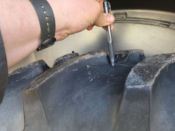 2017 John Deere 6120R Tractor