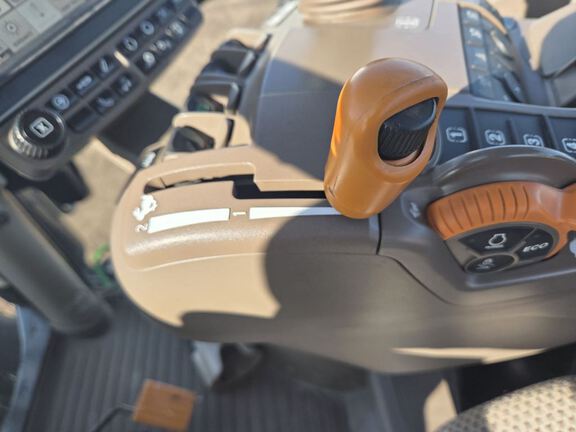 2017 John Deere 6120R Tractor