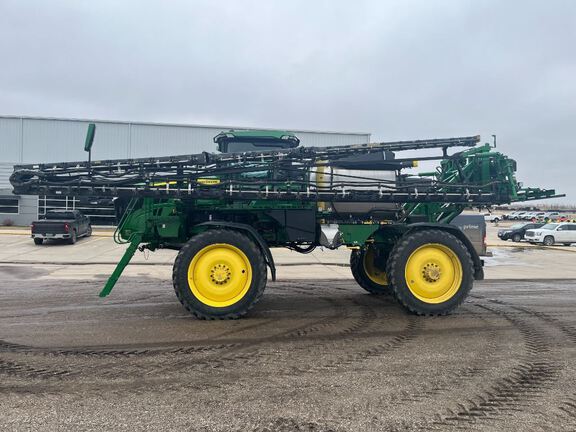 2022 John Deere 412R Sprayer/High Clearance