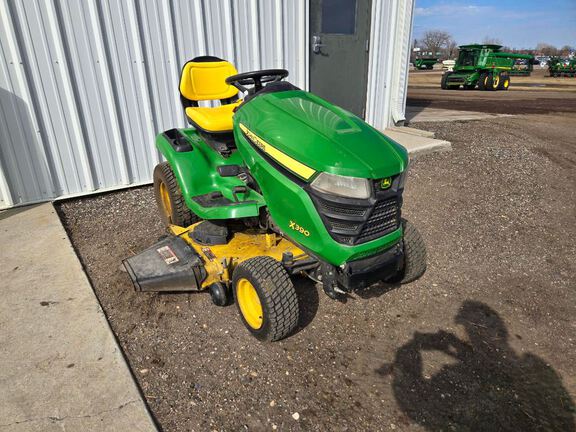 2016 John Deere X390 Garden Tractor