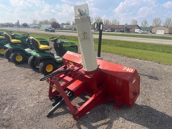 Buhler Farm King 740 Snow Blower