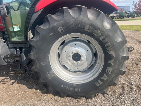 2006 Case JX75 Tractor