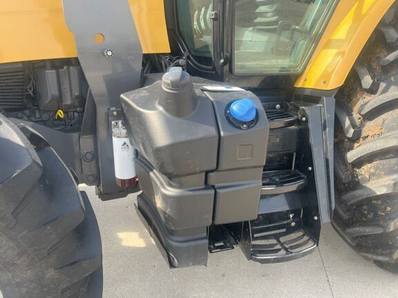 2017 Caterpillar MT515E Tractor