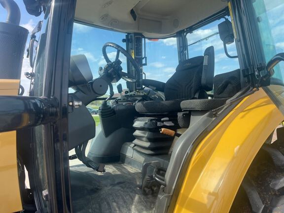 2017 Caterpillar MT515E Tractor