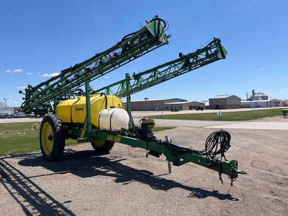 2005 Summers ULTIMATE Sprayer/High Clearance
