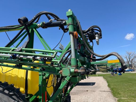 2005 Summers ULTIMATE Sprayer/High Clearance