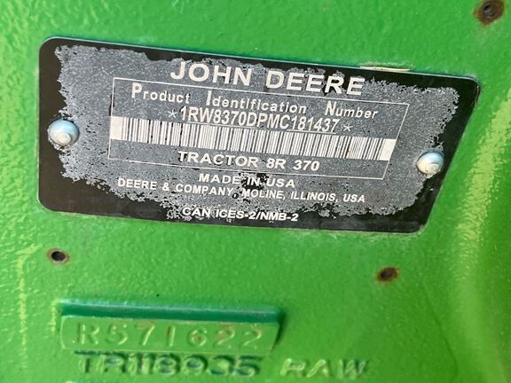 2021 John Deere 8R 370 Tractor