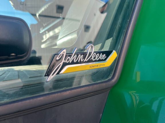 2021 John Deere 8R 370 Tractor