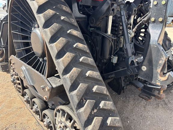 2017 Case 340 ROW TRAC Tractor