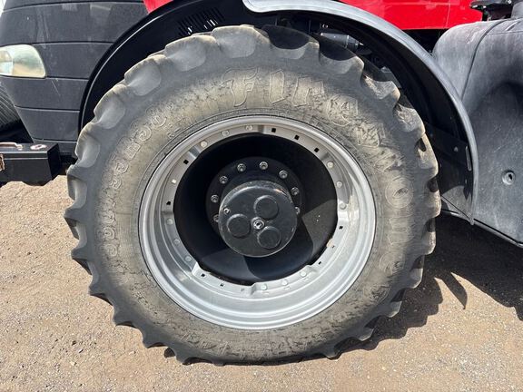 2017 Case 340 ROW TRAC Tractor
