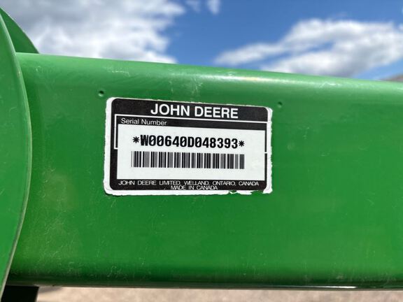 2006 John Deere 640 Loader
