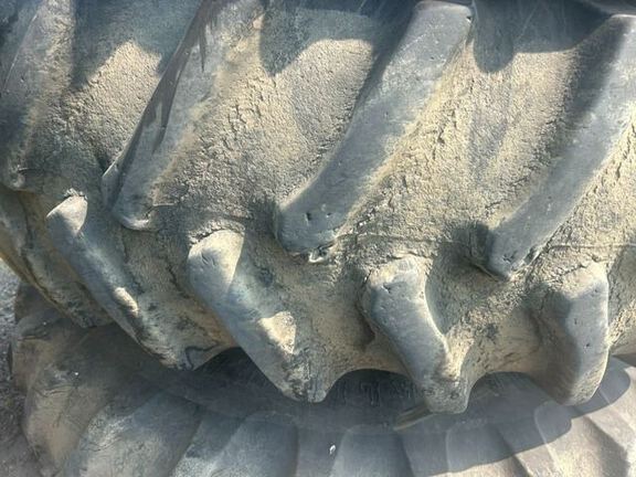 2009 Firestone 520/85R42 Tires