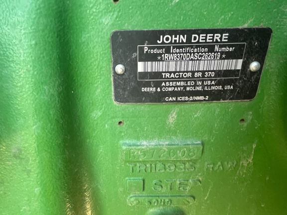 2025 John Deere 8R 370 Tractor