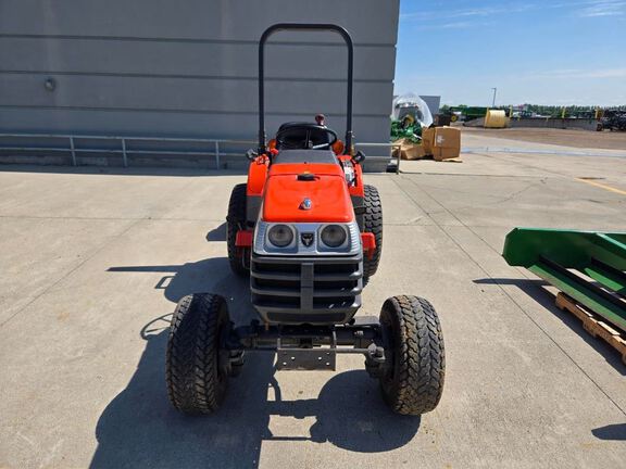 1998 Kubota B7300 Tractor Compact