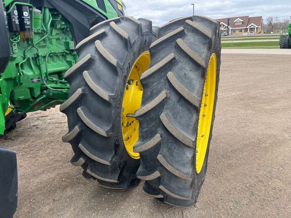 2024 John Deere 8R 280 Tractor