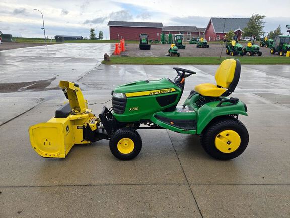 2013 John Deere X730 Garden Tractor