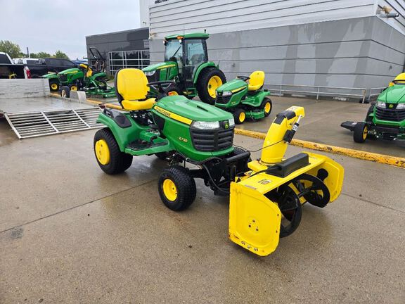 2013 John Deere X730 Garden Tractor