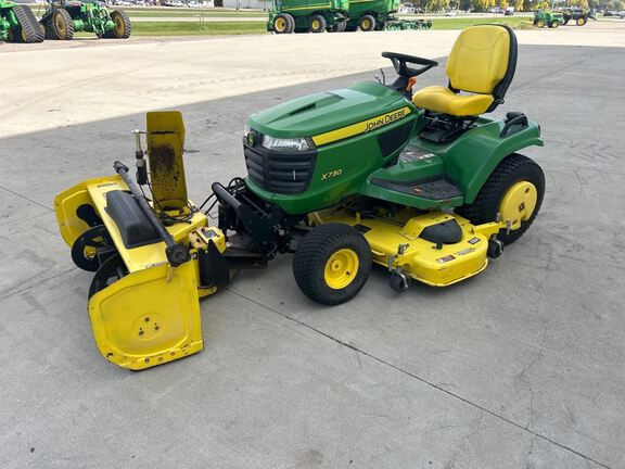 2013 John Deere X730 Garden Tractor