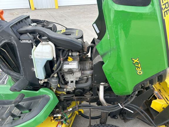 2013 John Deere X730 Garden Tractor