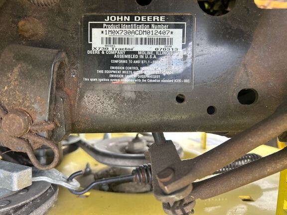 2013 John Deere X730 Garden Tractor