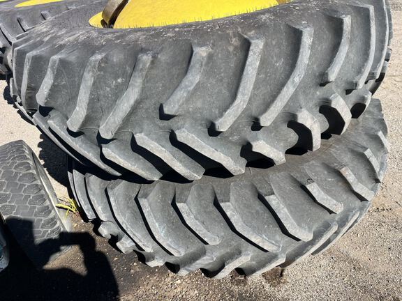 2016 Goodyear 520/85R42 Tires