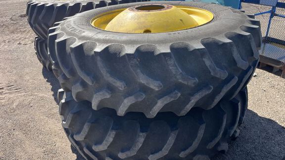 2016 Goodyear 520/85R42 Tires